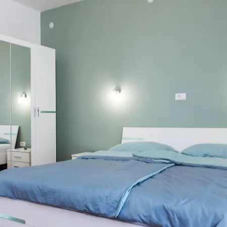 Royal G - City Centre Apartment Zadar